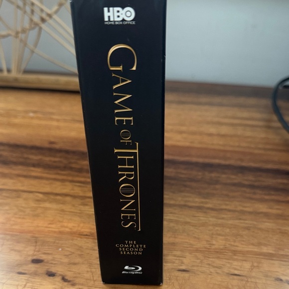 HBO Game of Thrones Season 2 Blu-ray - Black Edition - Picture 1 of 11
